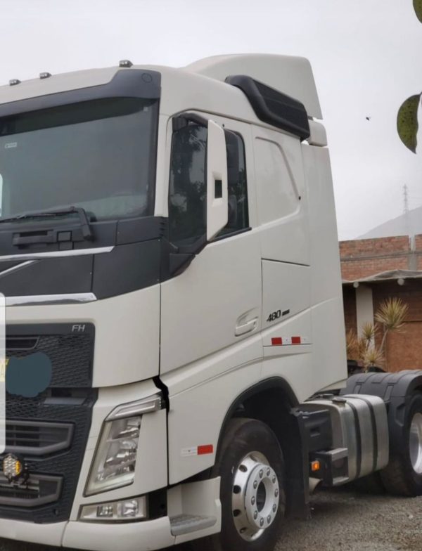 REMOLCADOR FH480 AÑO 2017 PRECIO $ 69,000.00 DOLARES - Image 4