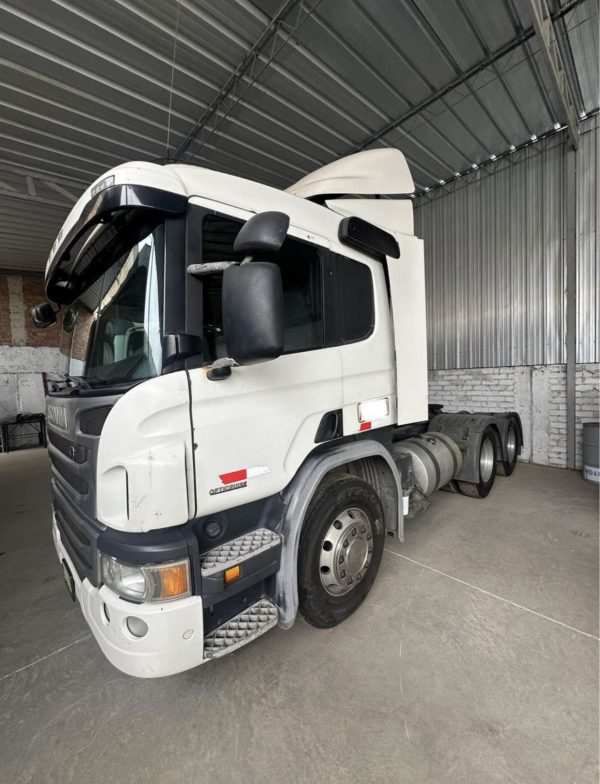 REMOLCADOR SCANIA MODELO P410 AÑO 2015 PRECIO $ 47,500.00 DOLARES - Image 4