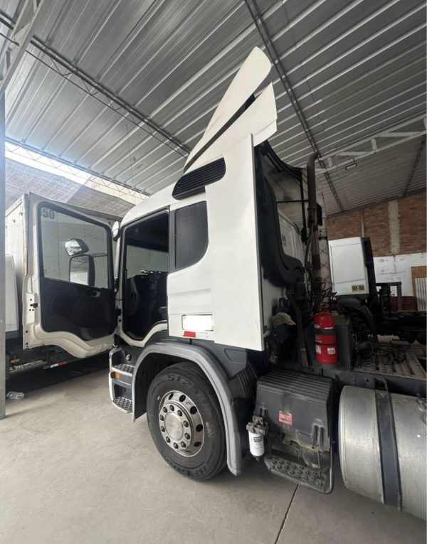 REMOLCADOR SCANIA MODELO P410 AÑO 2015 PRECIO $ 47,500.00 DOLARES - Image 5